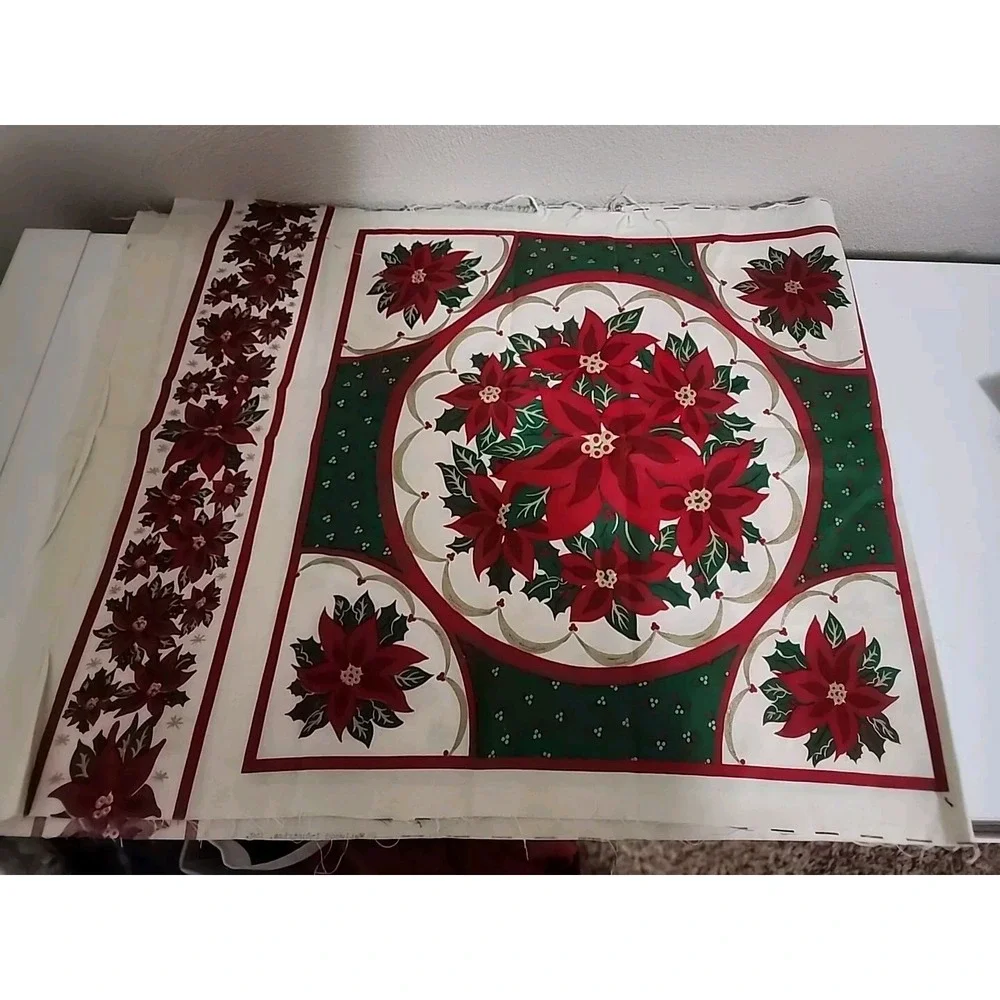 4 Weilwood Christmas Fabric Panel Poinsettias‎ Houses Village Lot Vtg Pillow